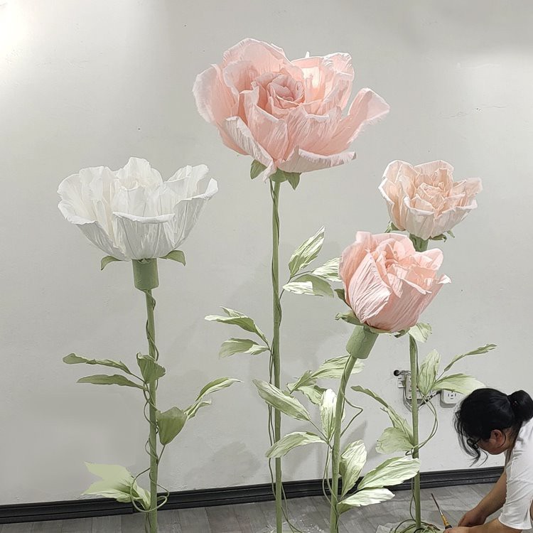 Flor de paper decoratiu de rosa en flor elèctrica